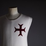 Cotte d'arme tabard - Virginie Chaverot Costumière